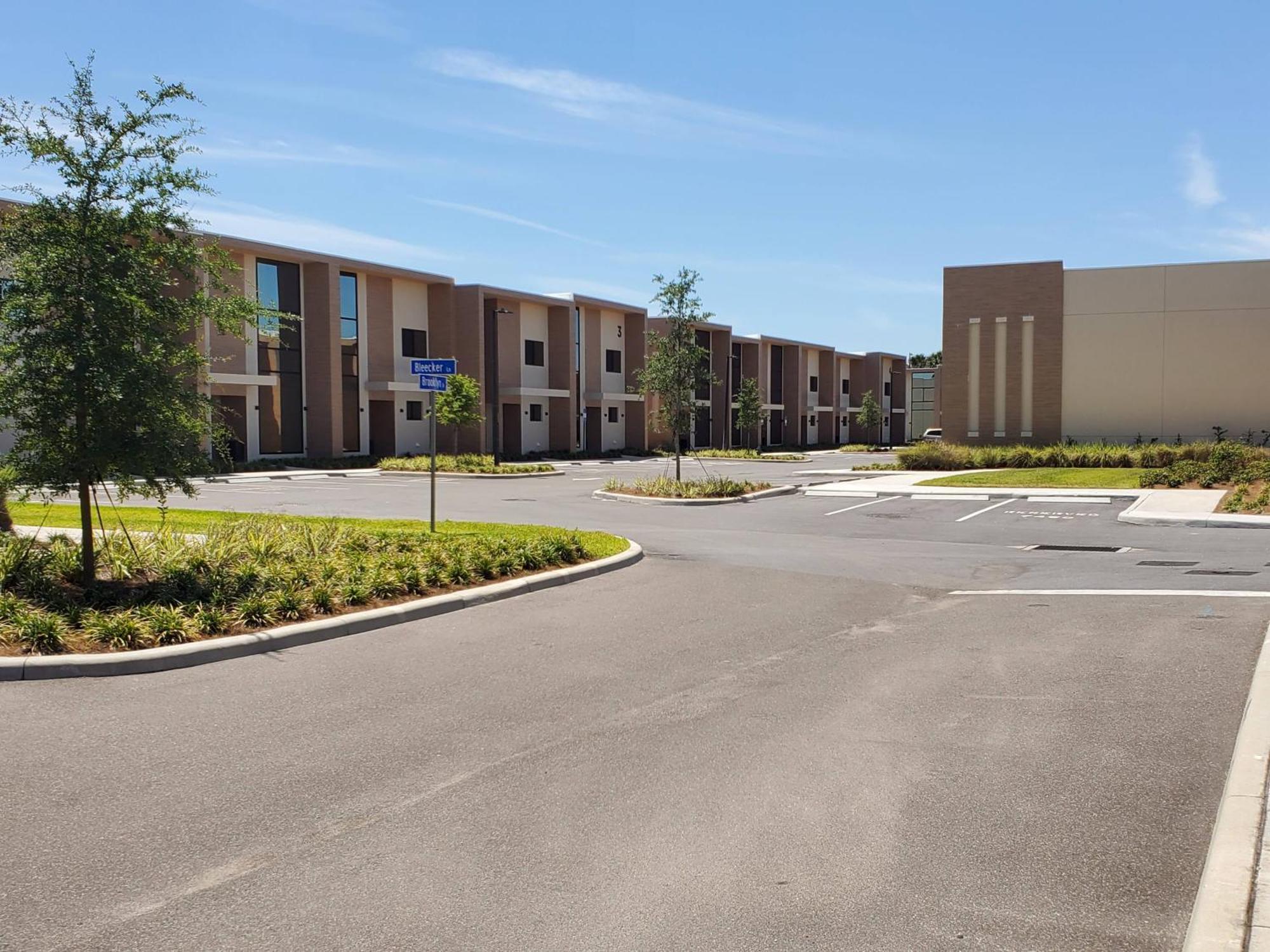 7564 Magic Village 3 Suites Jacuzzi Bbq 8 Min Disney Orlando Bagian luar foto