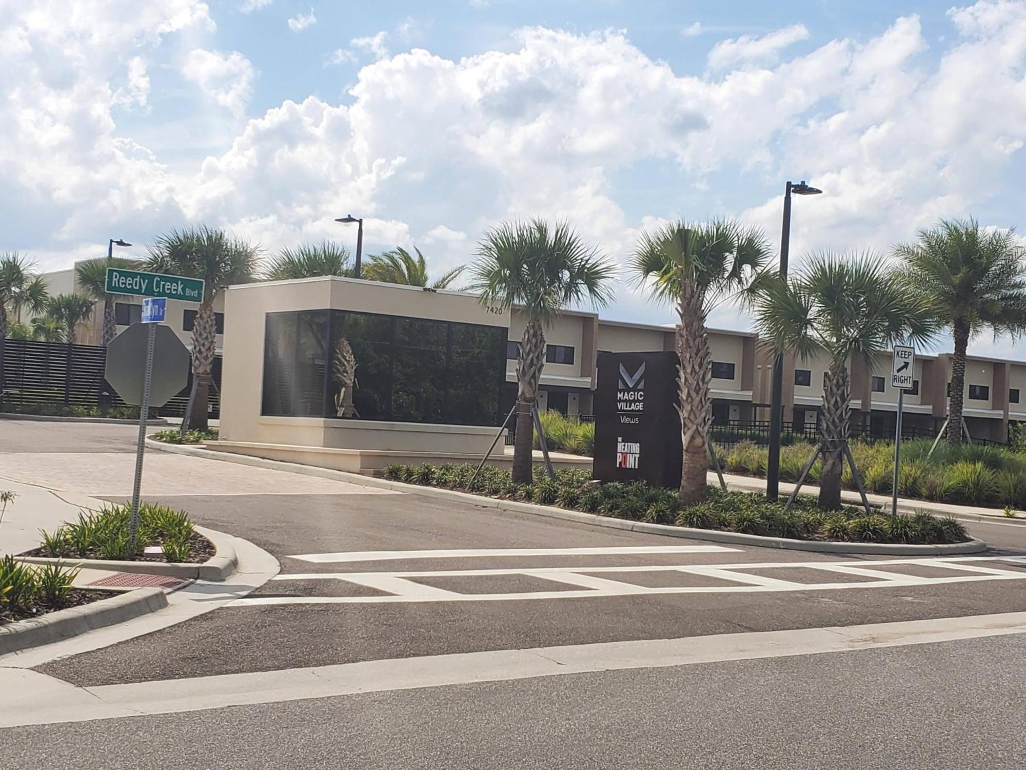 7564 Magic Village 3 Suites Jacuzzi Bbq 8 Min Disney Orlando Bagian luar foto