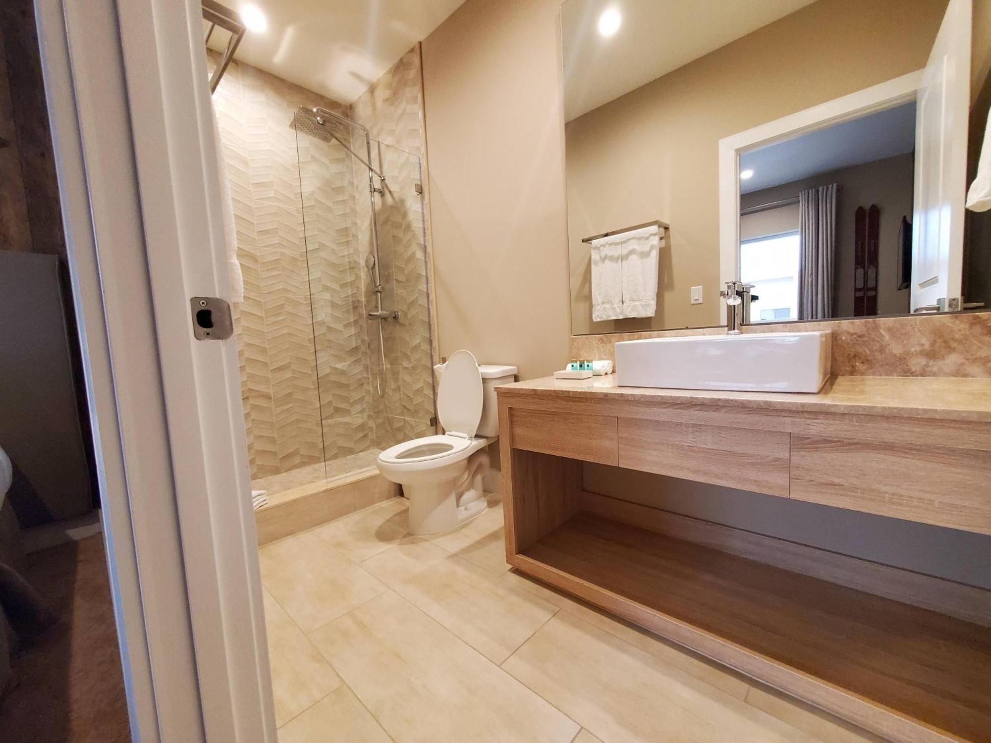 7564 Magic Village 3 Suites Jacuzzi Bbq 8 Min Disney Orlando Bagian luar foto